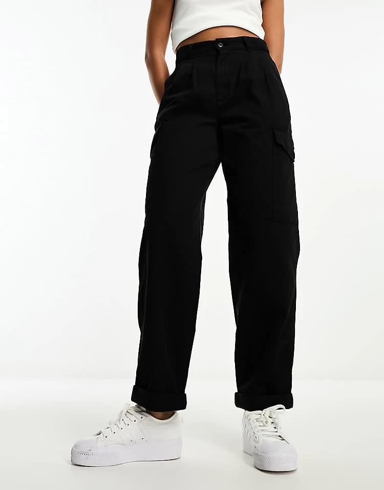 Carhartt WIP Collins Relaxed Twill Cargo Trousers In Black For Women 1 Carhartt WIP Collins Relaxed Twill Cargo Trousers In Black For Women