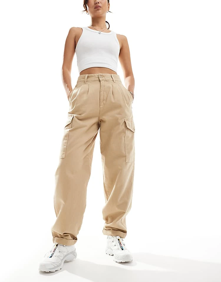 Carhartt WIP Collins Relaxed Cargos Pants In Brown For Women 1 Carhartt WIP Collins Relaxed Cargos Pants In Brown For Women