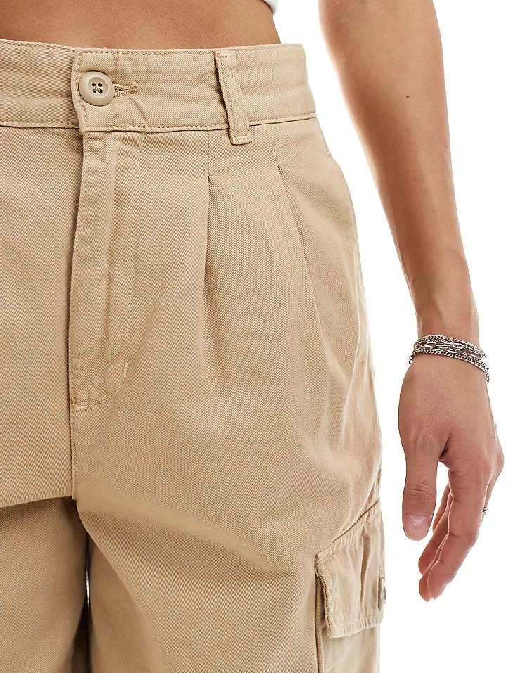 Carhartt WIP Collins Relaxed Cargos Pants In Brown For Women 5 Carhartt WIP Collins Relaxed Cargos Pants In Brown For Women - Image 5