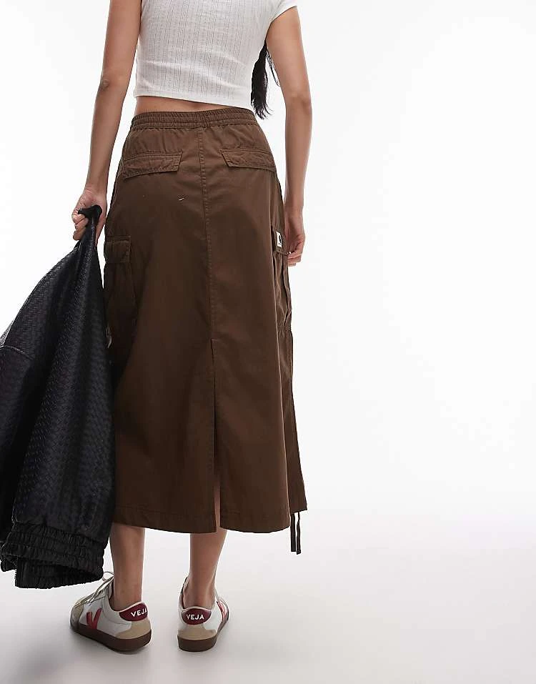 Carhartt WIP Cargo Maxi Skirt In Brown For Women 3 Carhartt WIP Cargo Maxi Skirt In Brown For Women - Image 3