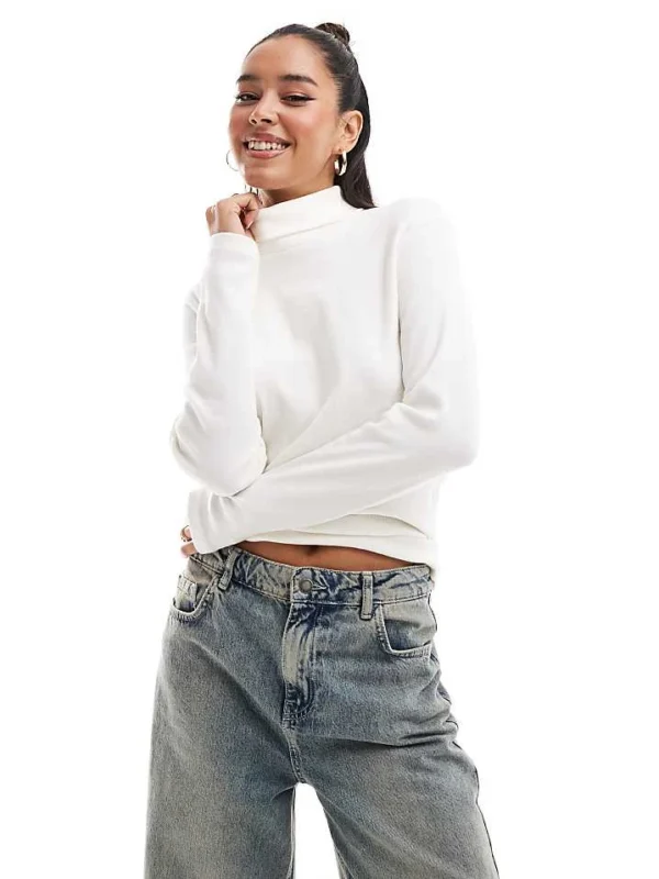 Carhartt WIP Signature Long Sleeve High Neck Logo In White For Women