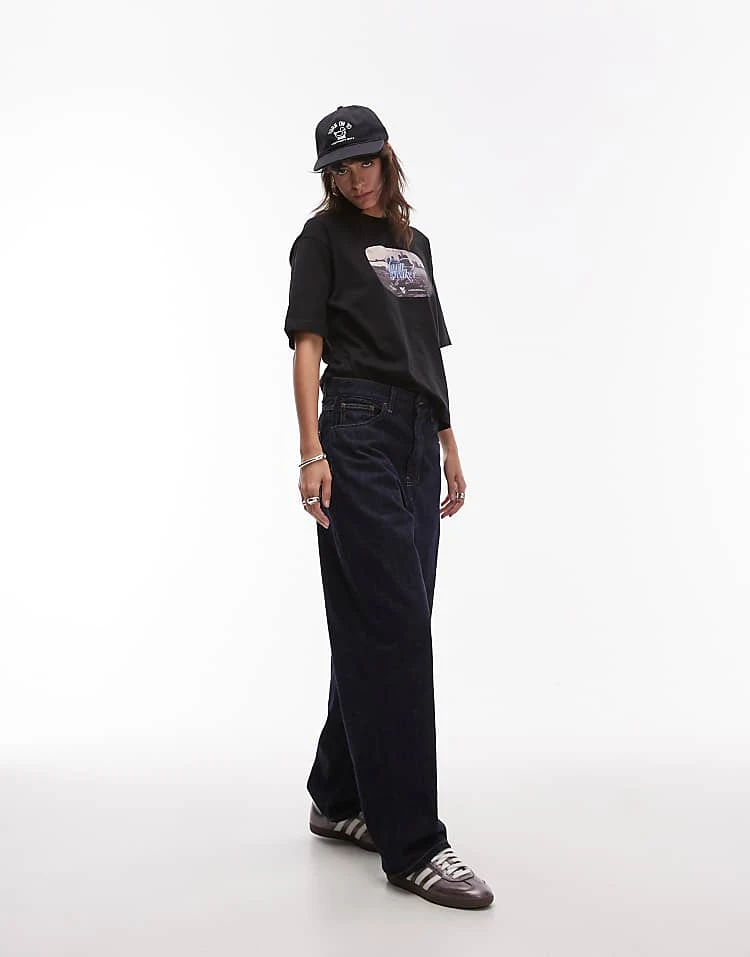 Carhartt WIP Short Sleeve Greatest Flicks T-shirt In Black For Women 2 Carhartt WIP Short Sleeve Greatest Flicks T-shirt In Black For Women - Image 2