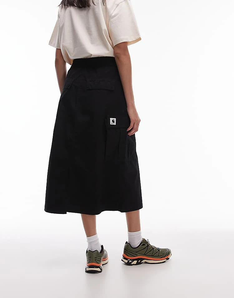 Carhartt WIP Jet Cargo Skirt In Black For Women 3 Carhartt WIP Jet Cargo Skirt In Black For Women - Image 3
